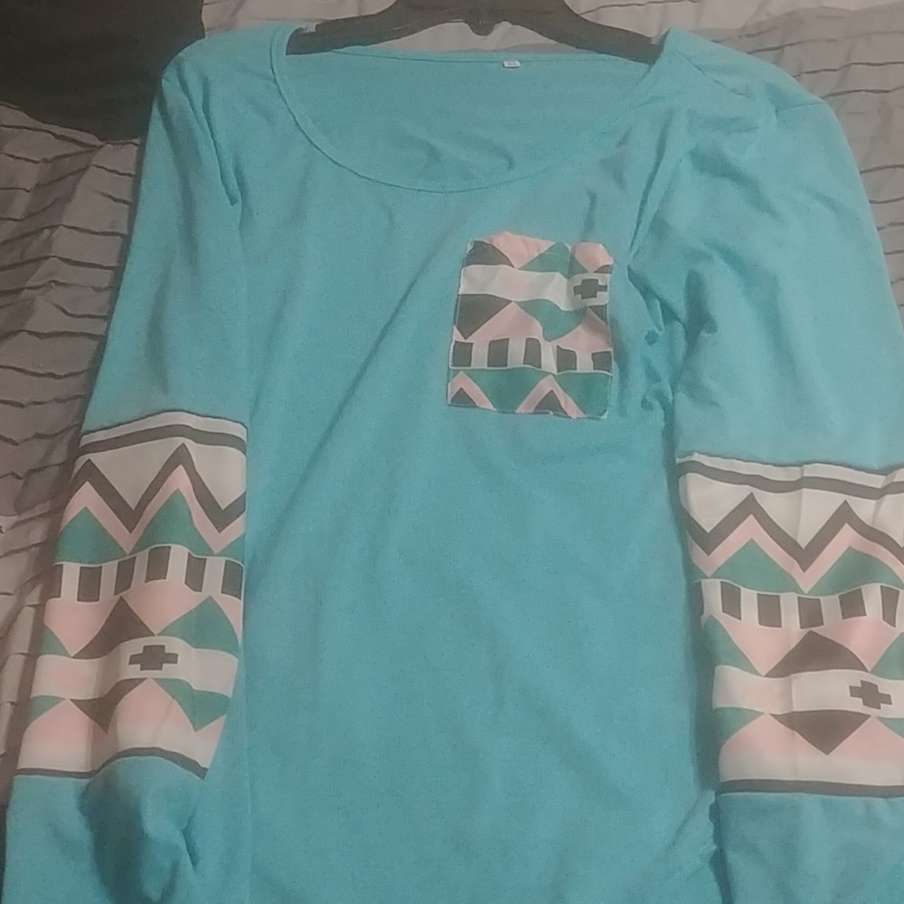 Long sleeve shirt